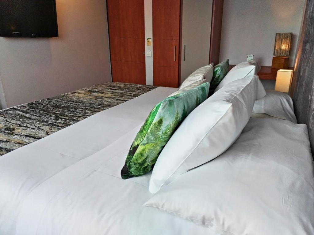 Hotel Factory Green Bogotá Kültér fotó