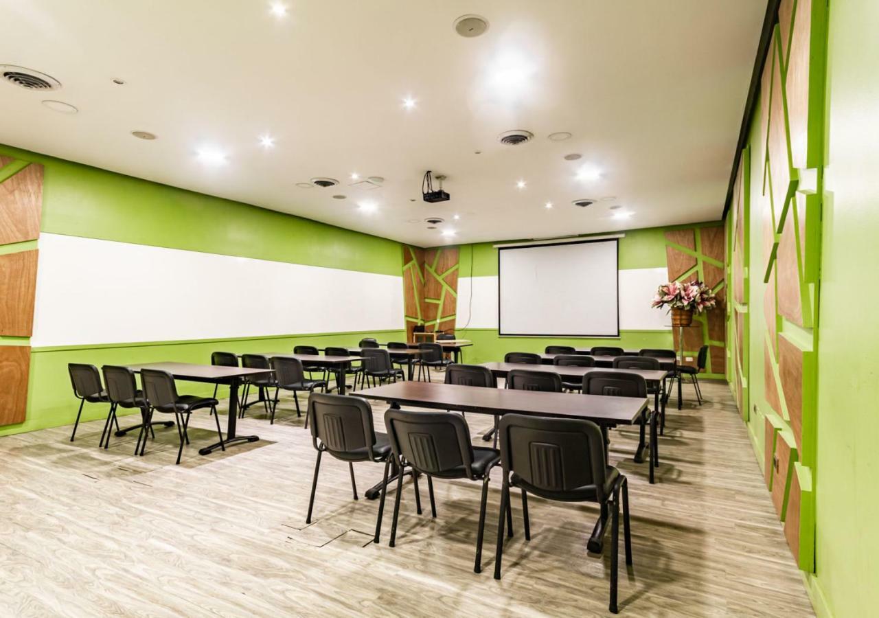 Hotel Factory Green Bogotá Kültér fotó
